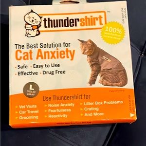 Anxiety Shirt for cats